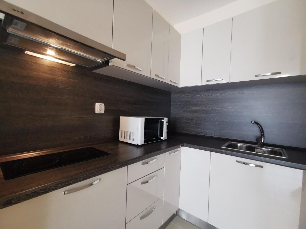 Apartamento Къмпинг Градина - Апартамент С Две Спални В К-С Черноморска Звезда Chernomorets Exterior foto